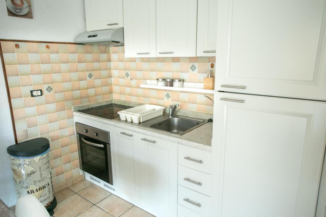 Njoylife Apartment アデヘ エクステリア 写真